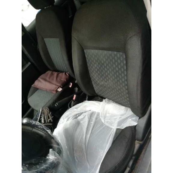 ford fiesta (cbk) del año 2003