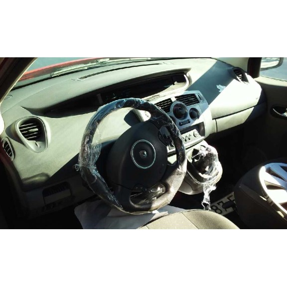 renault scenic ii del año 2007