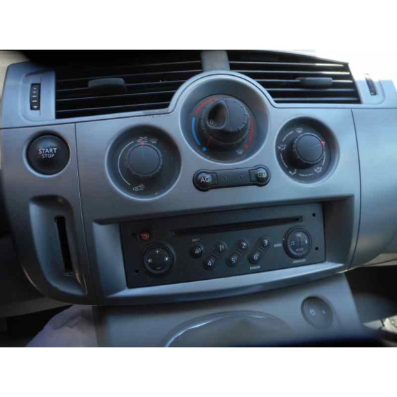 renault scenic ii del año 2007