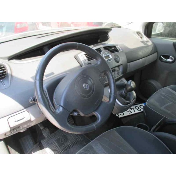 renault scenic ii del año 2003