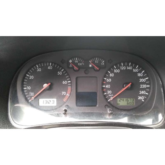 volkswagen golf iv berlina (1j1) del año 1999