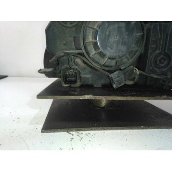 Recambio de faro derecho para kia carens 2.0 crdi ex monovolumen referencia OEM IAM   