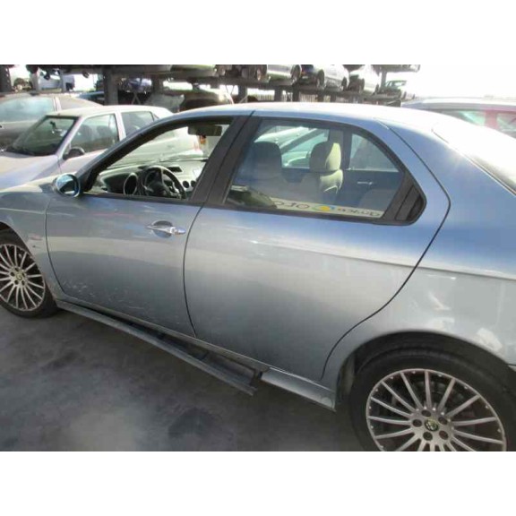 alfa romeo 156 del año 2004