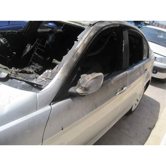 bmw serie 3 berlina (e90) del año 2004