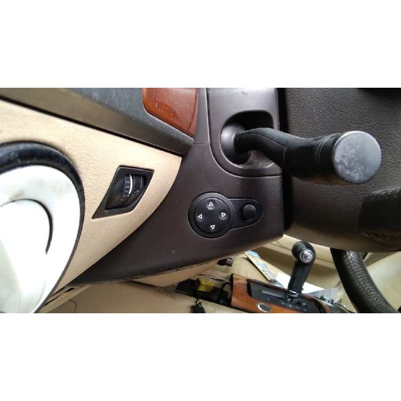 volkswagen touareg (7la) del año 2004