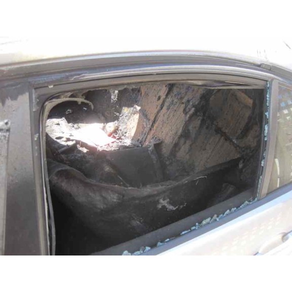 bmw serie 3 berlina (e90) del año 2004