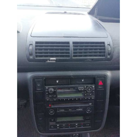 seat alhambra (7v9) del año 2003