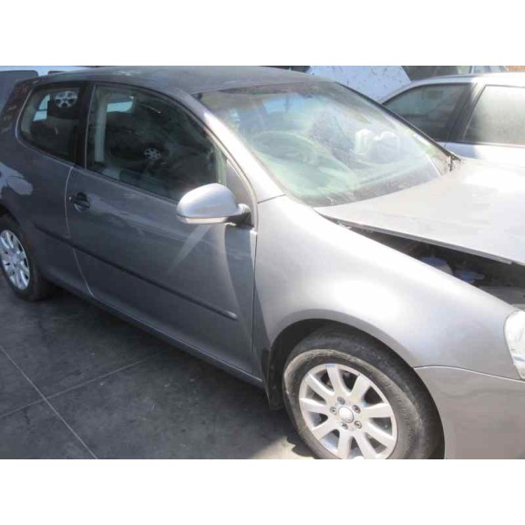 volkswagen golf v berlina (1k1) del año 2008