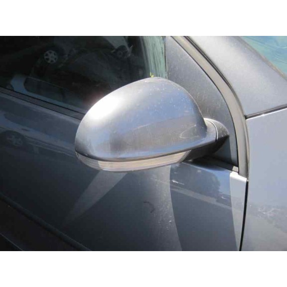 volkswagen golf v berlina (1k1) del año 2008