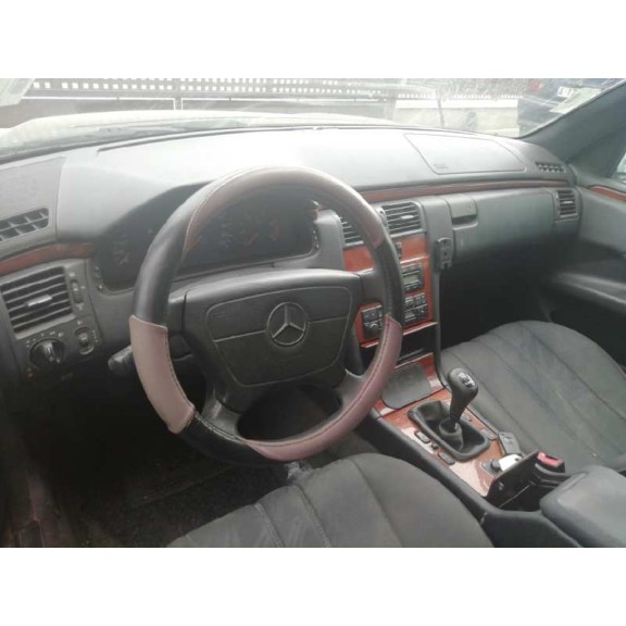 mercedes-benz clase e (w210) familiar del año 1996