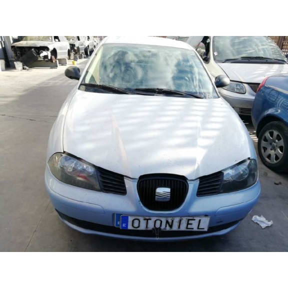 seat cordoba berlina (6l2) del año 2003