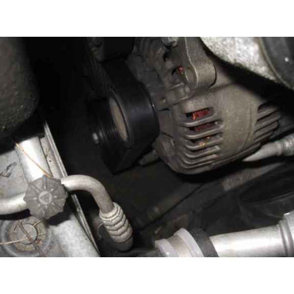 volkswagen golf v berlina (1k1) del año 2008