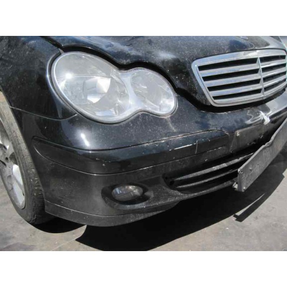 mercedes-benz clase c (w203) berlina del año 2000