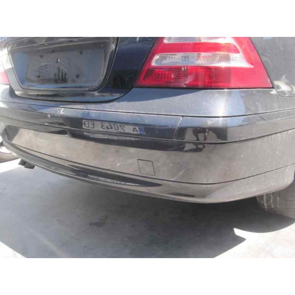 mercedes-benz clase c (w203) berlina del año 2000