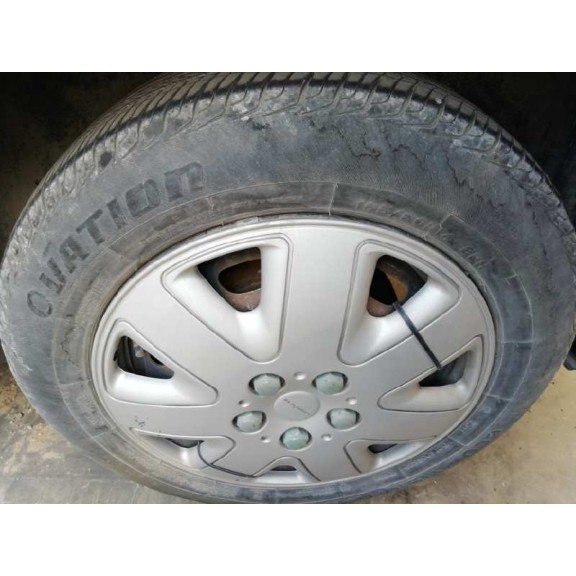 seat cordoba berlina (6l2) del año 2003