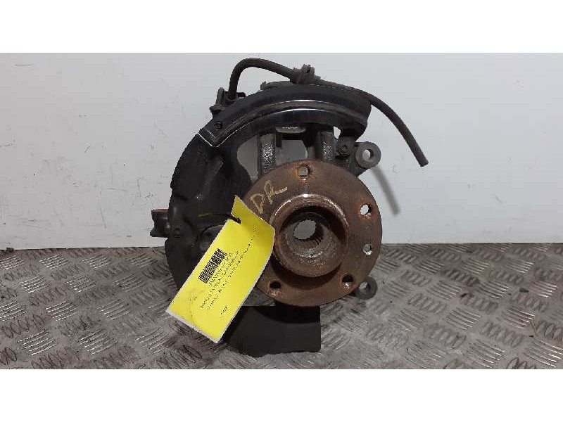 Recambio de mangueta delantera derecha para renault megane iv berlina 5p experience referencia OEM IAM   