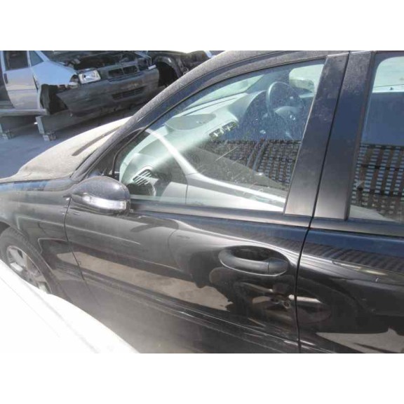 mercedes-benz clase c (w203) berlina del año 2000