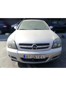 opel vectra c berlina del año 2005
