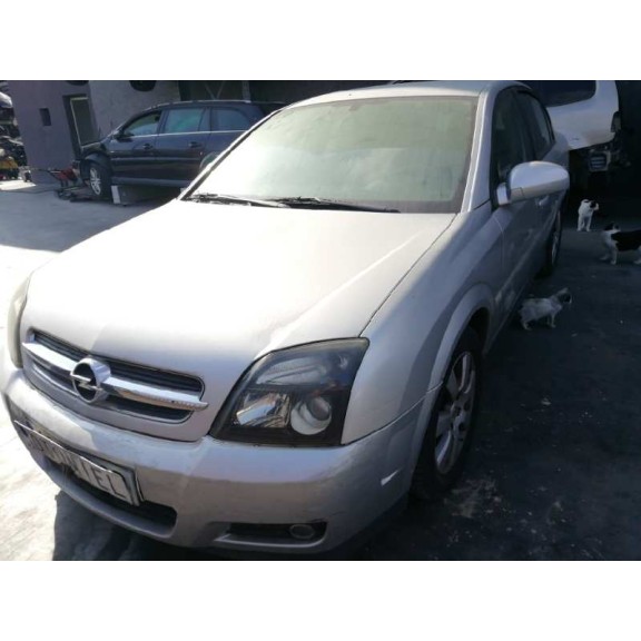 opel vectra c berlina del año 2005