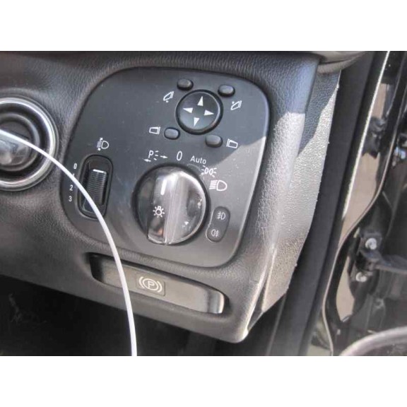 mercedes-benz clase c (w203) berlina del año 2000