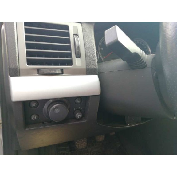 opel vectra c berlina del año 2005