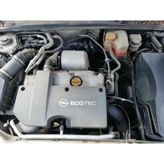 opel vectra c berlina del año 2005