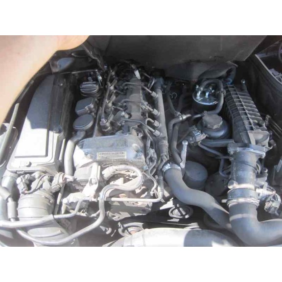 mercedes-benz clase c (w203) berlina del año 2000