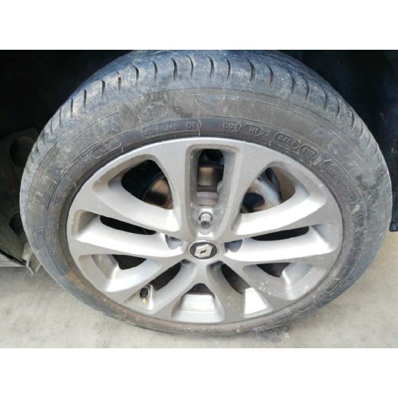 renault megane iv berlina 5p del año 2019