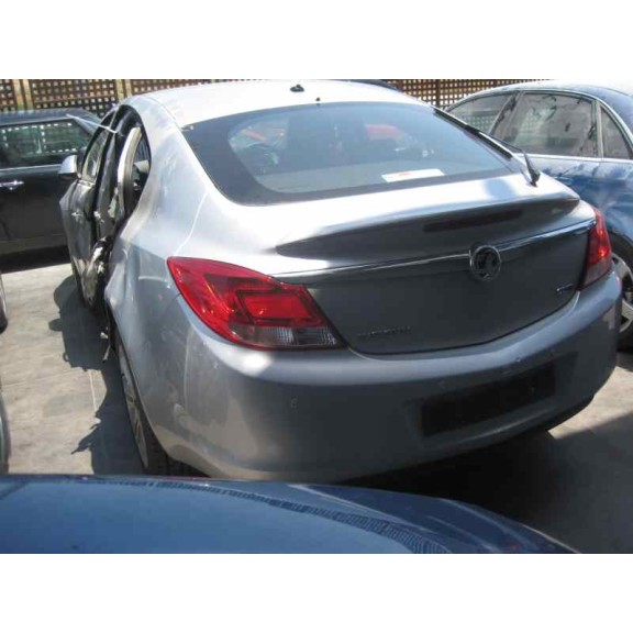 opel insignia berlina del año 2008