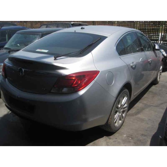 opel insignia berlina del año 2008