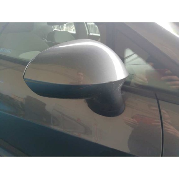 seat ibiza (6j5) del año 2014