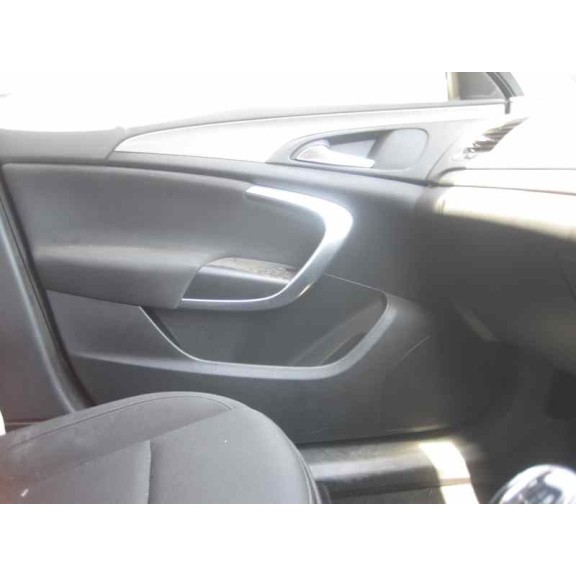 opel insignia berlina del año 2008