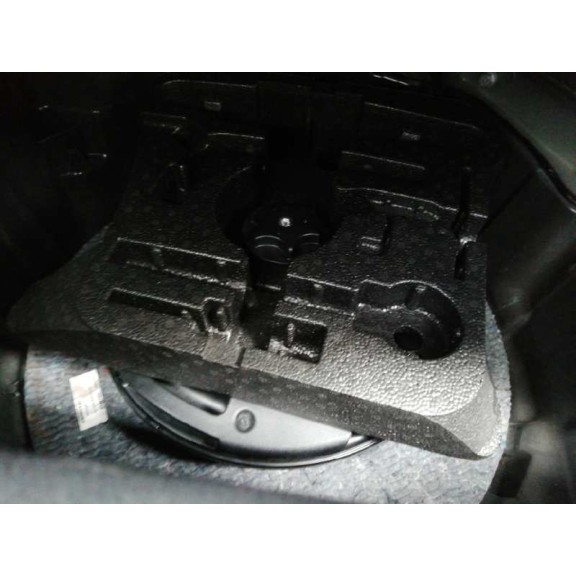 renault megane iv berlina 5p del año 2019