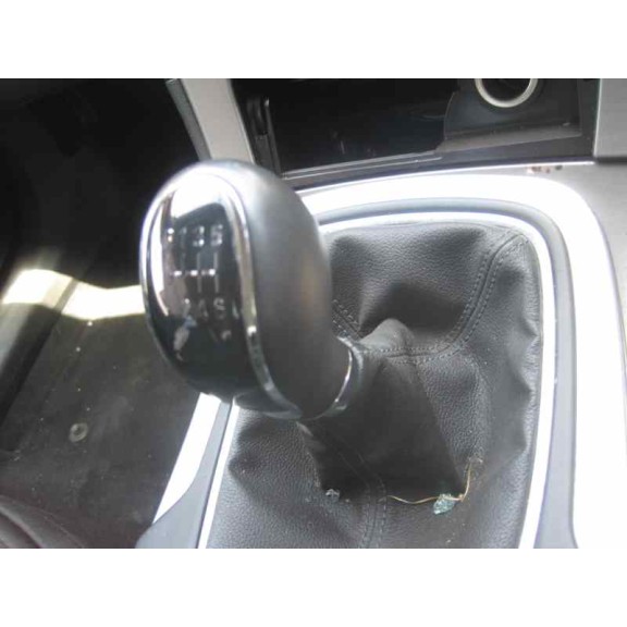 opel insignia berlina del año 2008