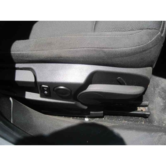 opel insignia berlina del año 2008