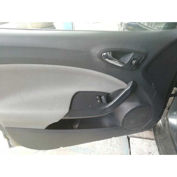 seat ibiza (6j5) del año 2014