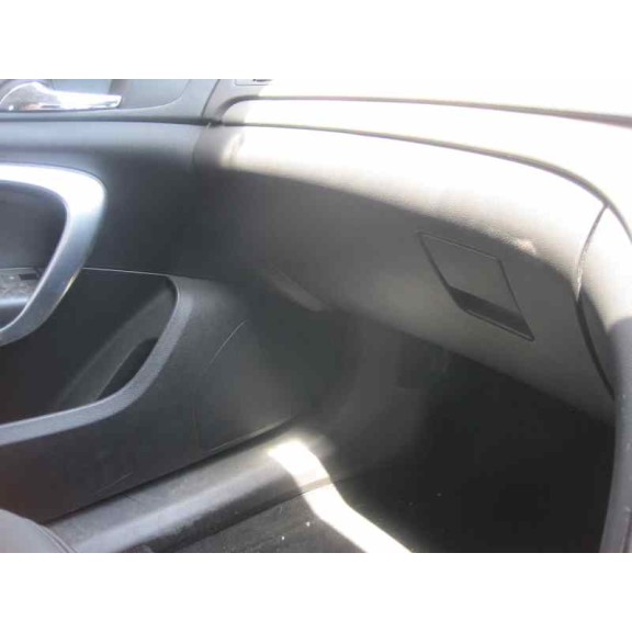 opel insignia berlina del año 2008