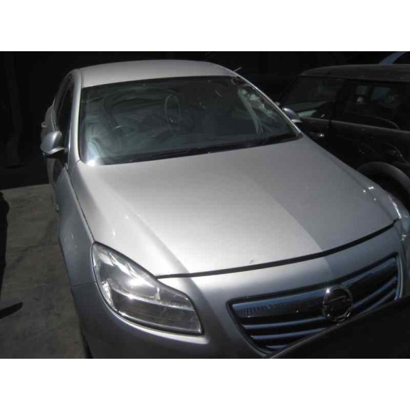 opel insignia berlina del año 2008