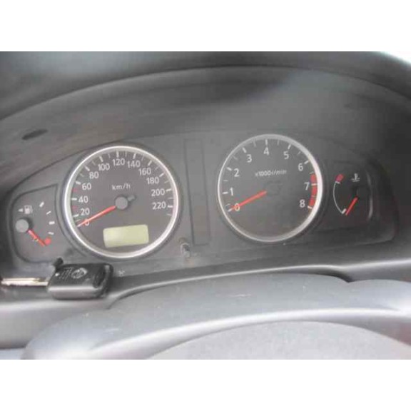 nissan almera (n16/e) del año 2004