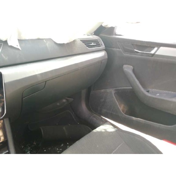 skoda superb (3v3) del año 2017