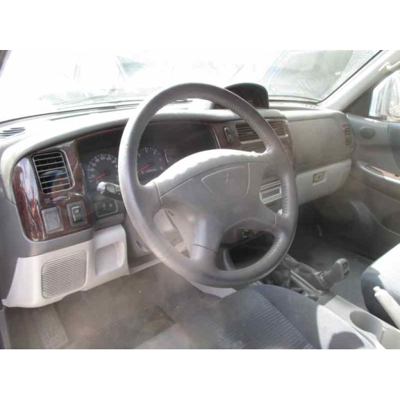 mitsubishi montero sport (k90) del año 2003