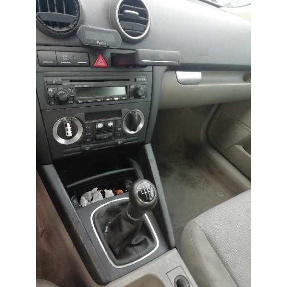 audi a3 sportback (8p) del año 2005