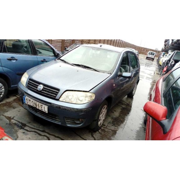 fiat punto berlina (188) del año 2005