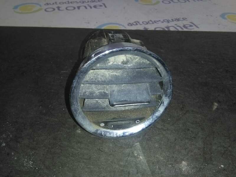 Recambio de aireador para fiat nuova 500 (150) blackjack referencia OEM IAM DERECHO  