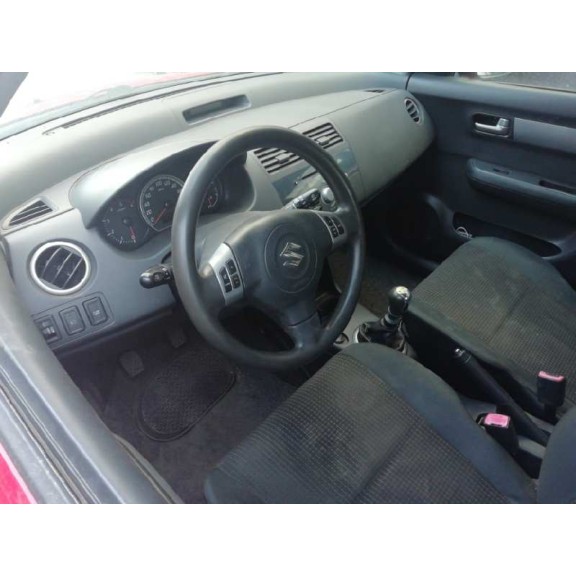 suzuki swift berlina (mz) del año 2006