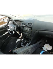 ford focus berlina (cap) del año 2005 2