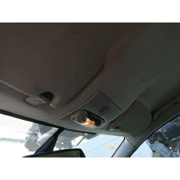 ford focus berlina (cap) del año 2006