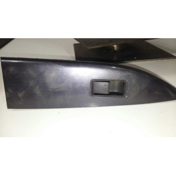 MANDO ELEVALUNAS TRASERO DERECHO 