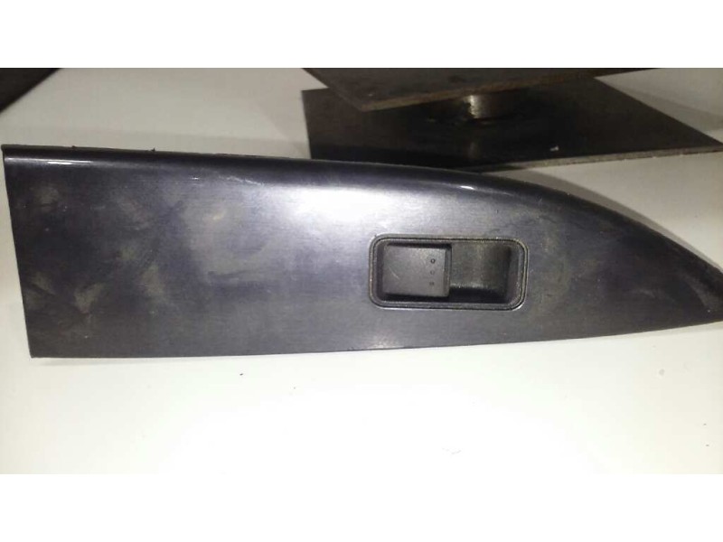 Recambio de mando elevalunas trasero derecho para mazda 6 berlina (gg) 2.0 diesel cat referencia OEM IAM   