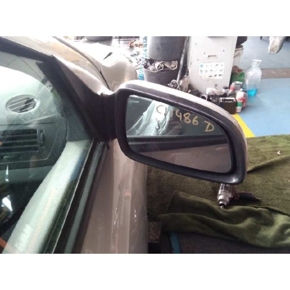 opel astra gtc del año 2005